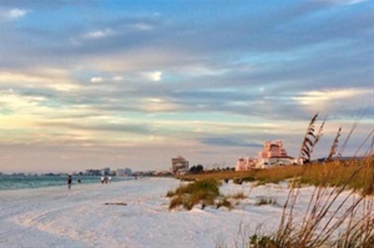 Pag Beachhouse Rentals St. Pete Beach Exterior photo