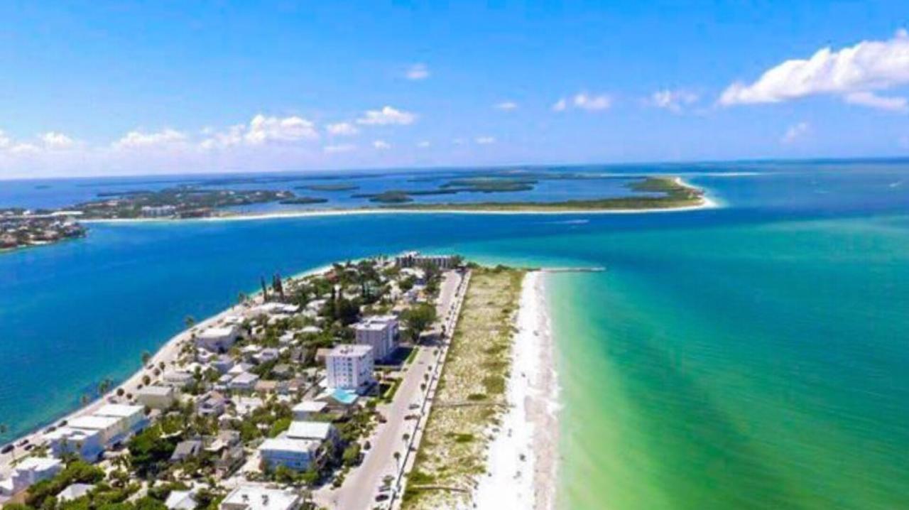 Pag Beachhouse Rentals St. Pete Beach Exterior photo